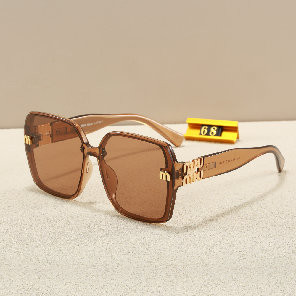 MIUMIU glasses with case 68