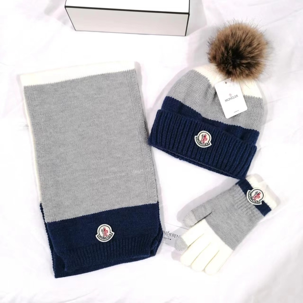 Moncler winter three-piece set (scarf + fleece-lined hat + gloves)