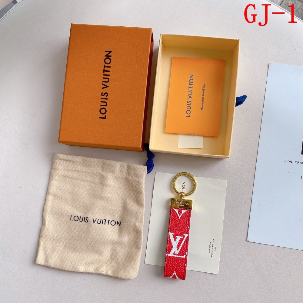 LV accessories 2