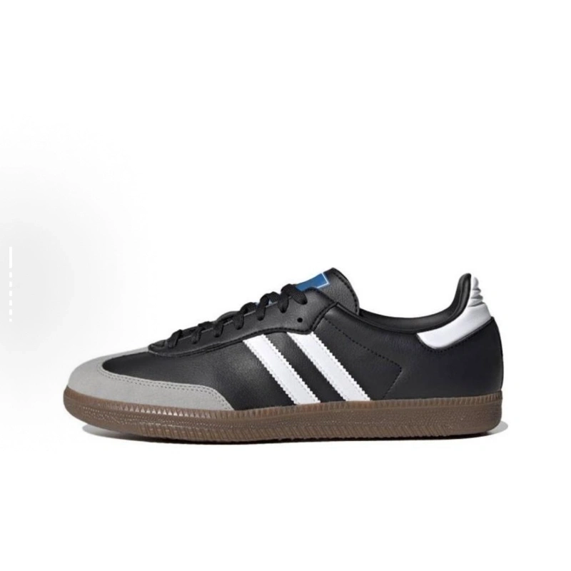 2sam With shoe box adidas
