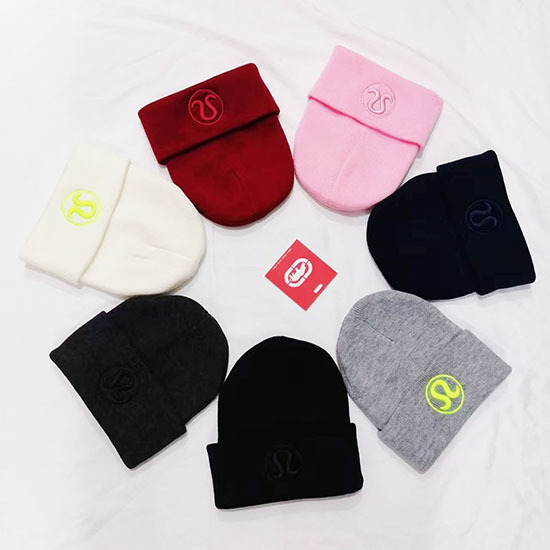 Lululemon 7-color Knitted Hat