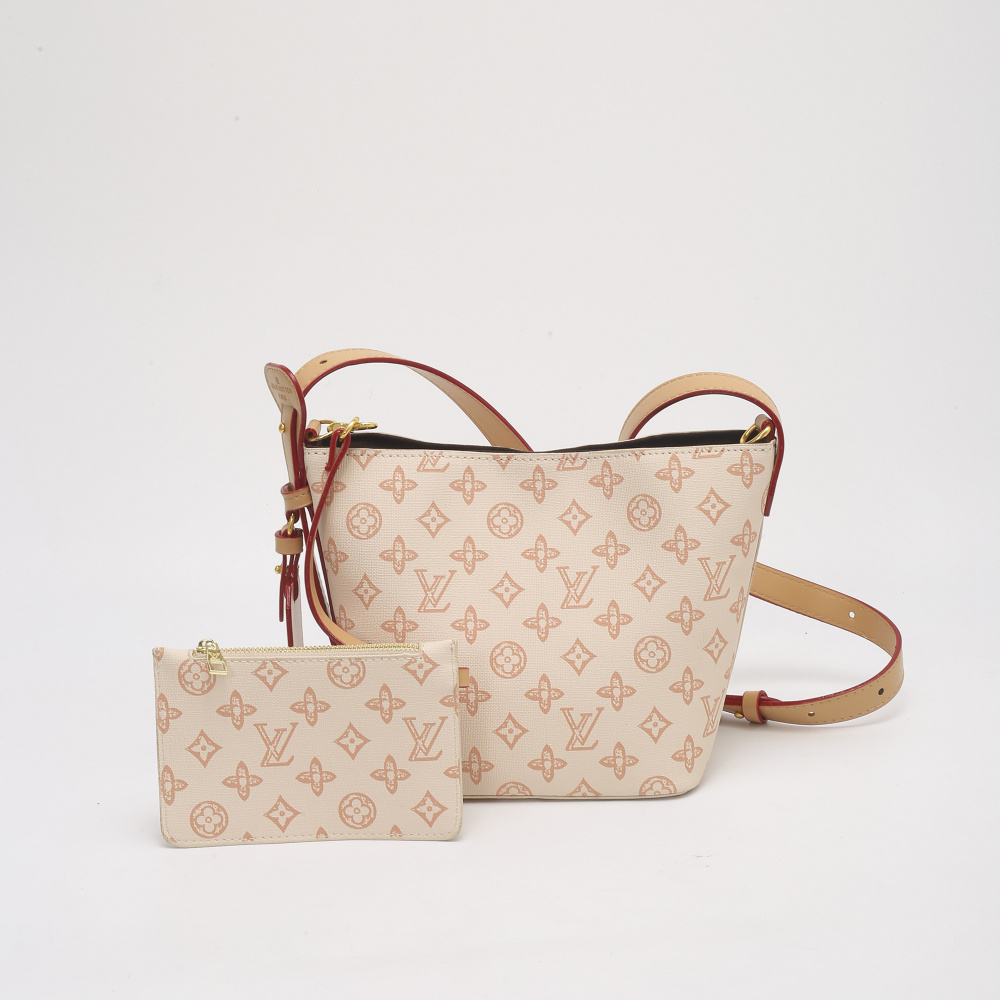 LV four-color women's bucket bag