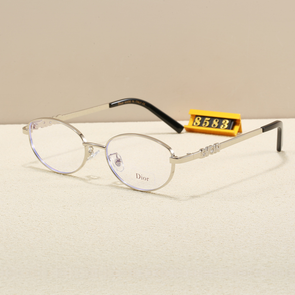 DIOR sunglasses with box 8583