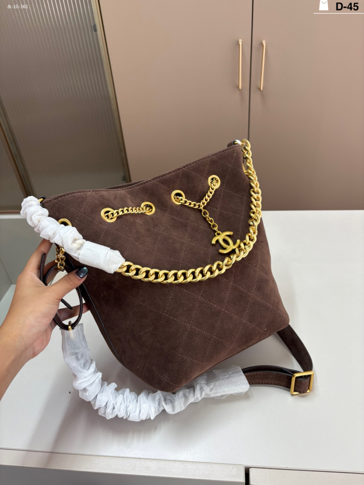 CHANEL suede bucket bag, single shoulder crossbody bag