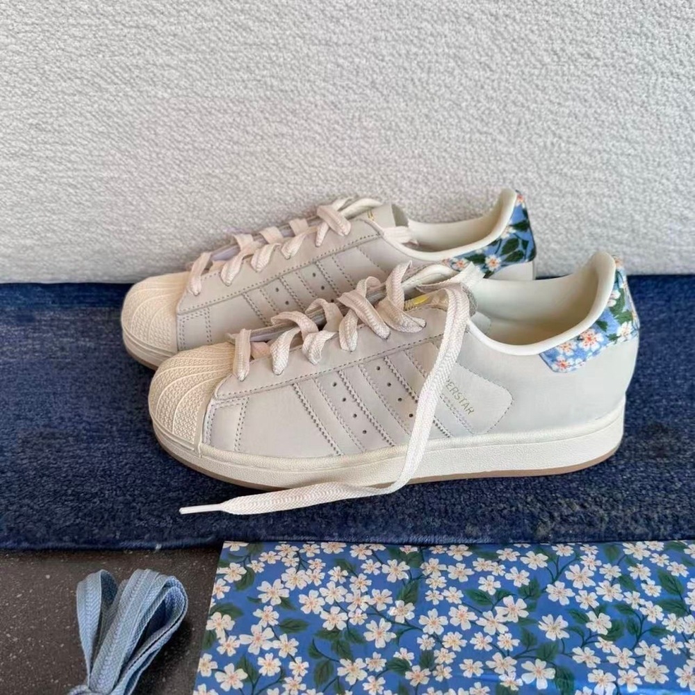 ADIDAS German Training Shoes Blue Daisy Floral Print Sports Casual Shoes
