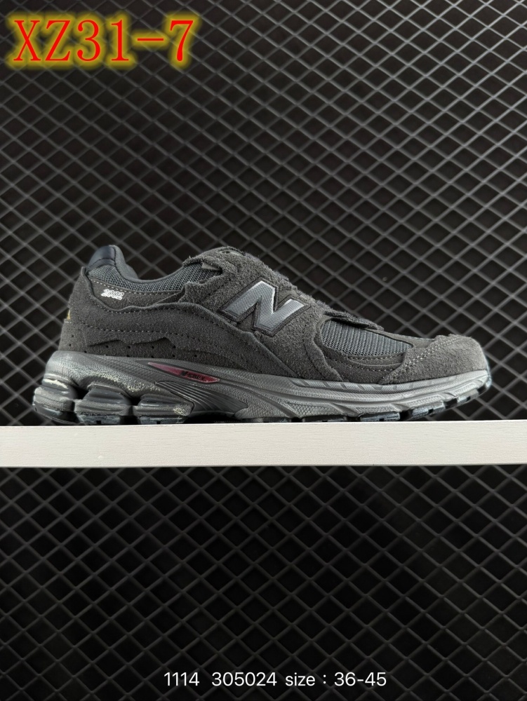 New Balance 2002