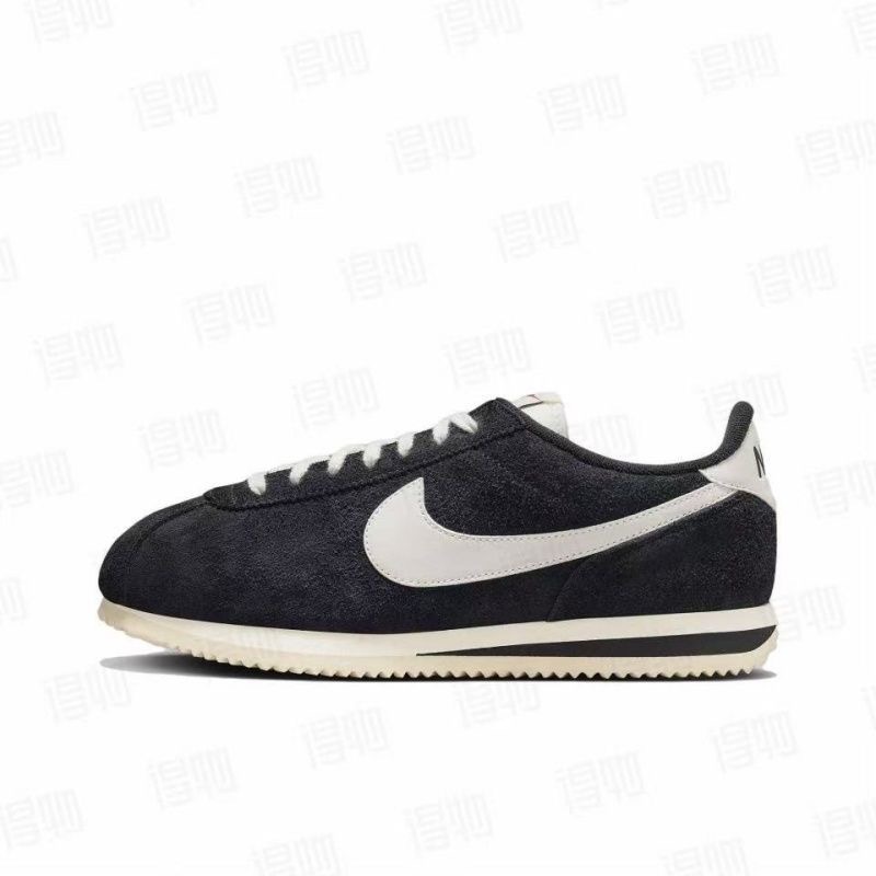 NIKE Cortez Hihg shoes