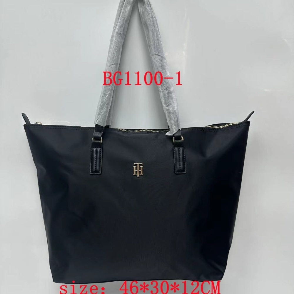 Tommy Hilfiger shoulder bag (large)