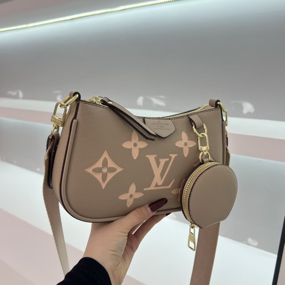 LV Women's Shoulder Bag