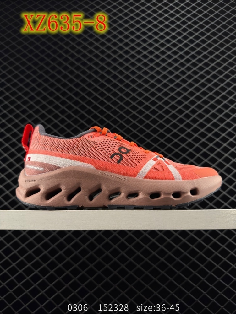 XZ635 Loewe x On Cloudtilt