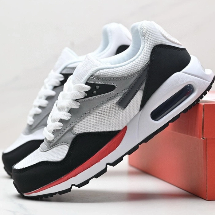 COrr With shoe box NIKE