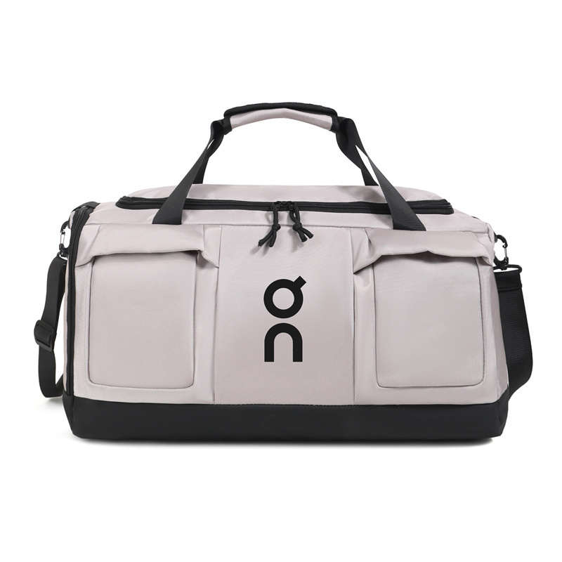 ON Large-capacity bag with separate wet and dry compartments, shoe rack, fitness and travel features.