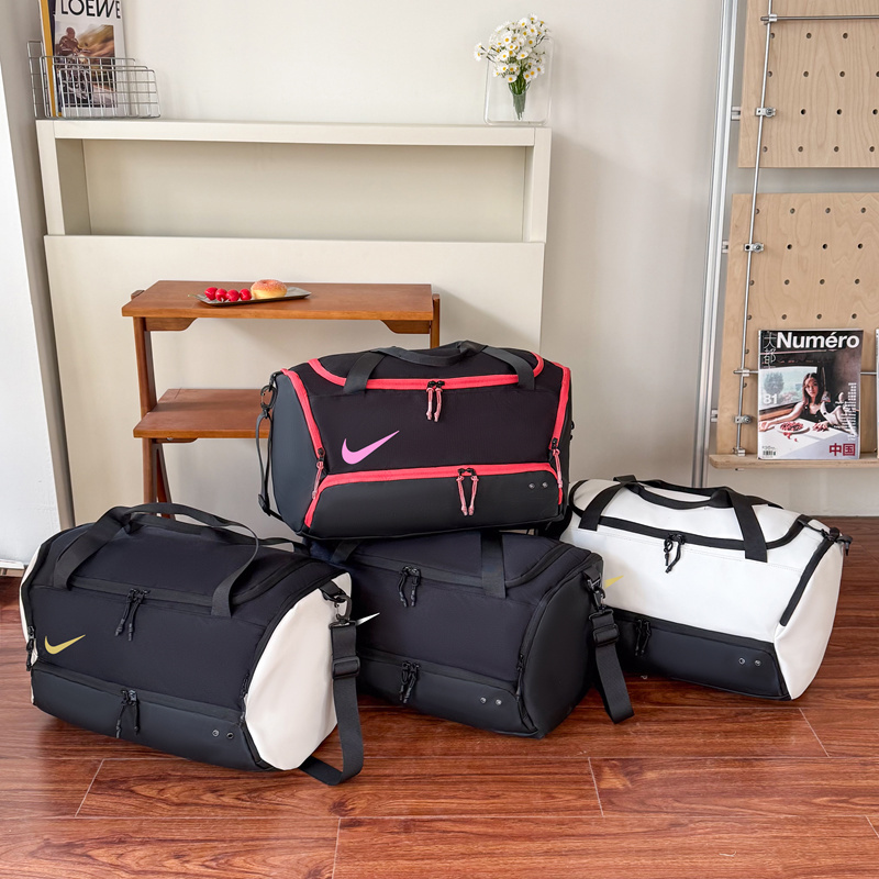 NIKE 4-color unisex sports travel bag, large capacity
