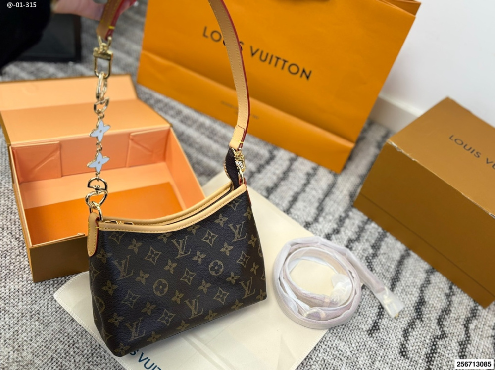 LV shoulder bag\/crossbody bag