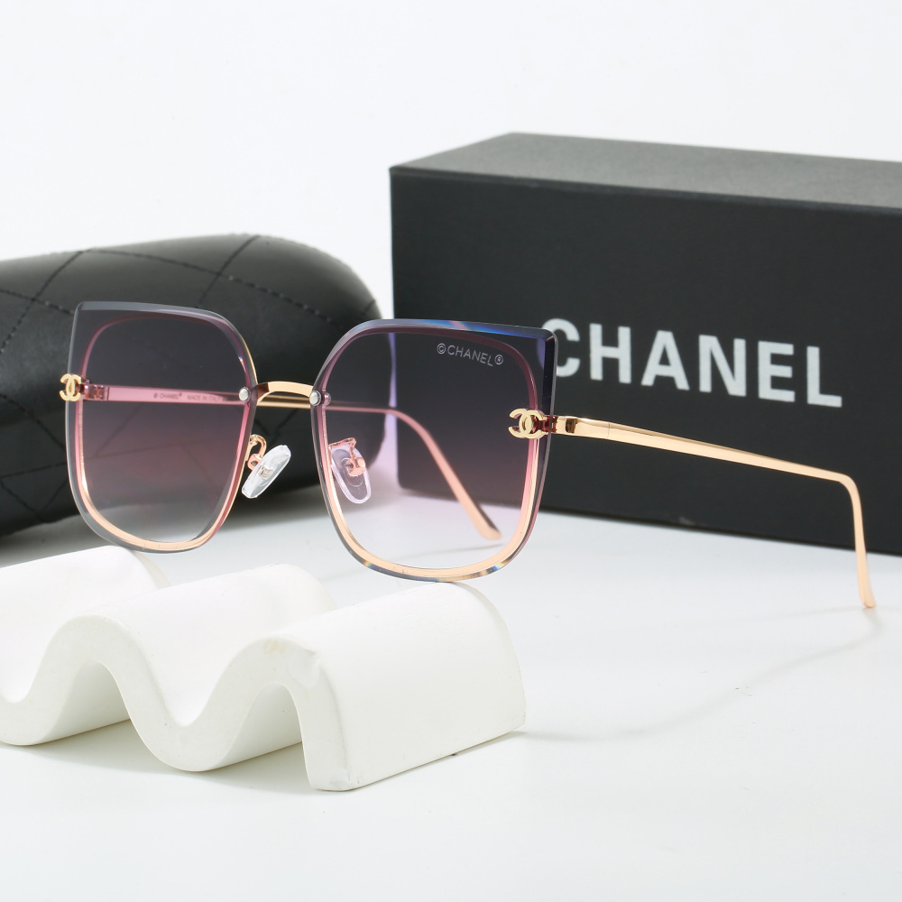 CHANEL glasses with case 17060