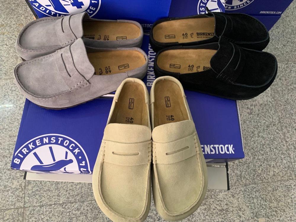 BIRKENSTOCK suede Naples closed-toe slippers, British retro style, casual outdoor half-slippers, fashionable men's shoes.