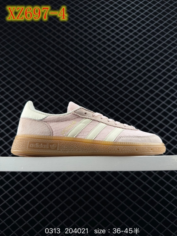 XZ679 Adidas Handball Spezial