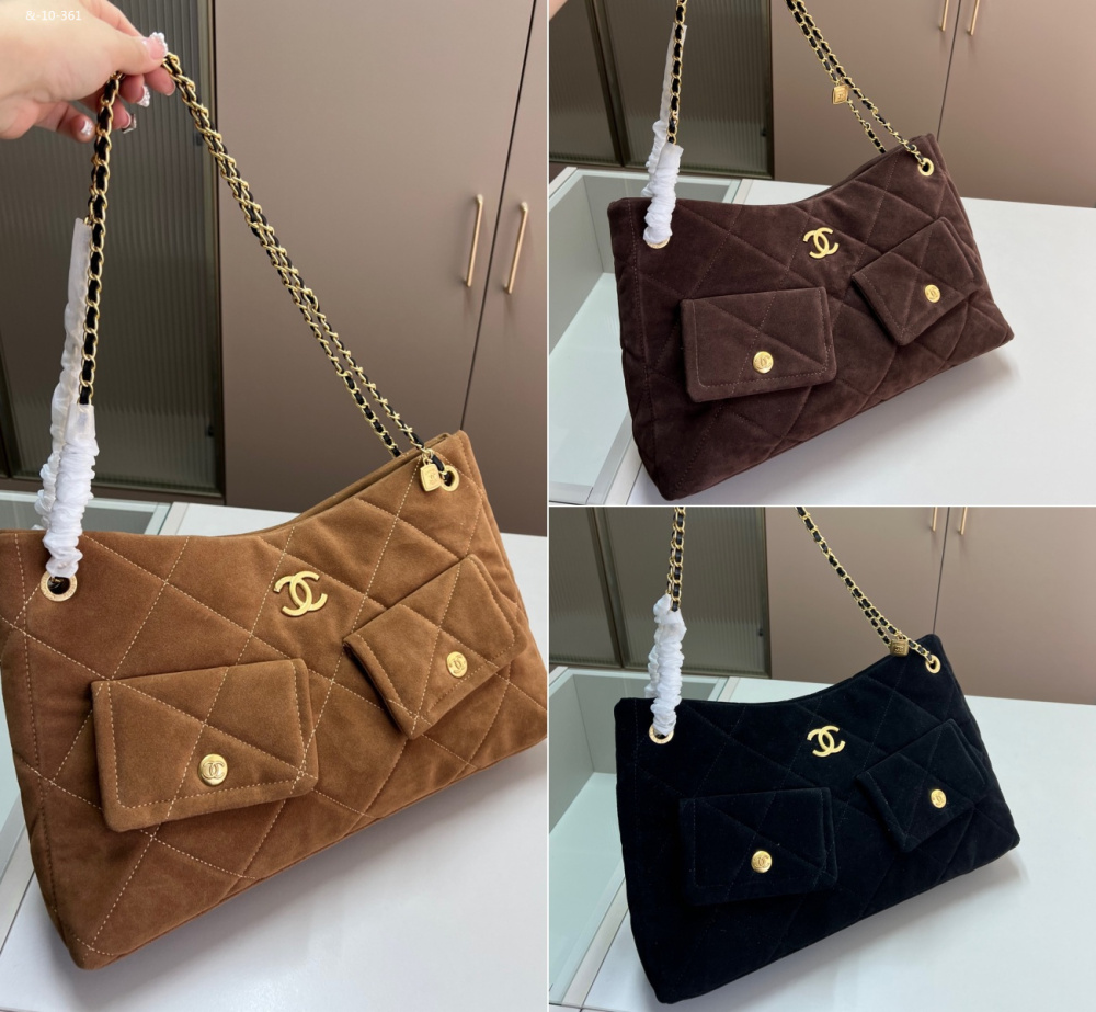 CHANEL suede shoulder tote chain bag