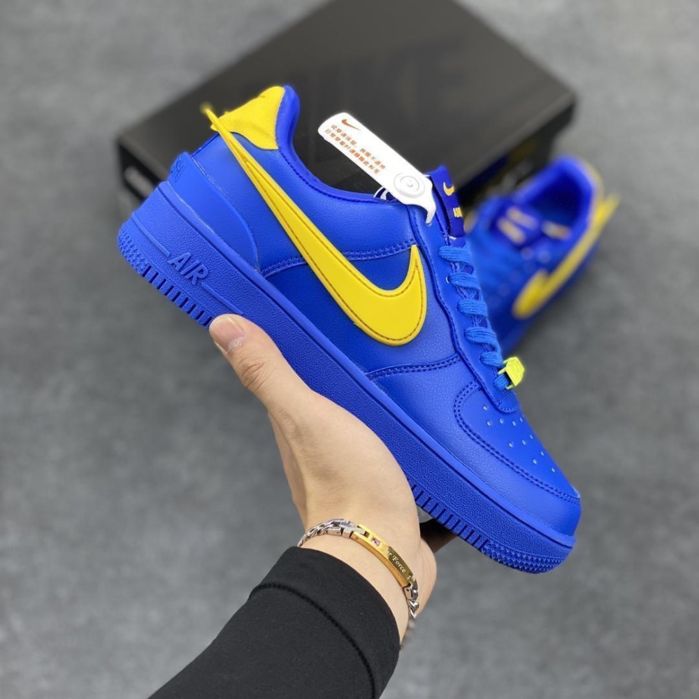 NIKE AF1 Ambush