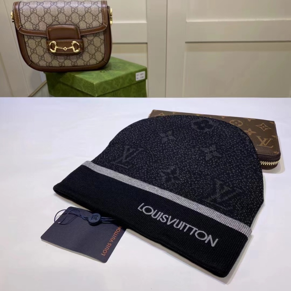 LV unisex warm casual knit hat