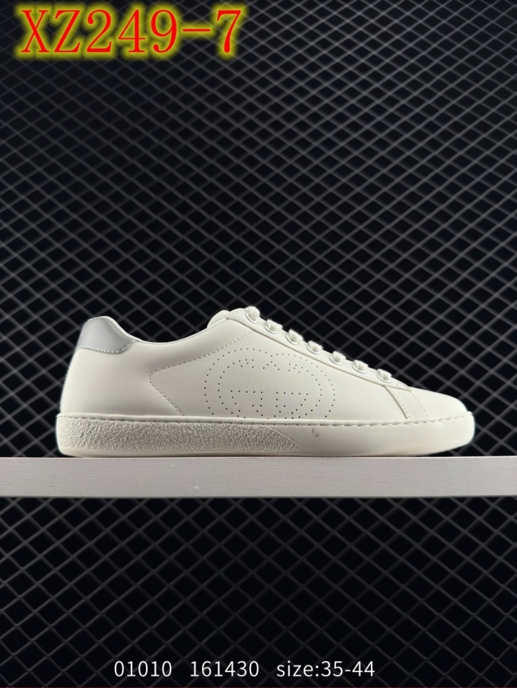 GUCCI Ace Embroidered Low-Top