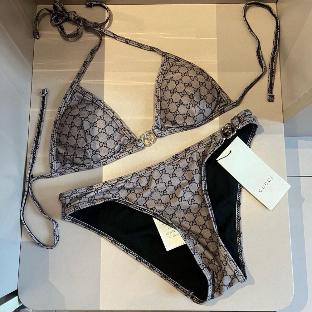 GUCCI high-end swimsuit, sexy bikini