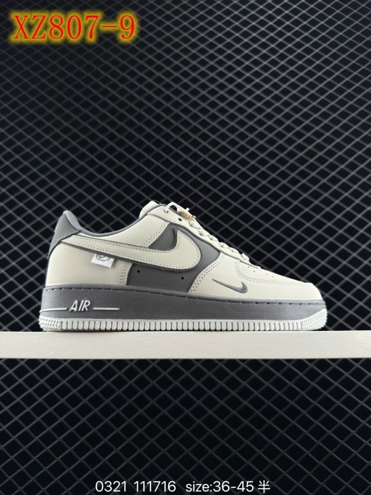 XZ807 Nike Air Force l' 07 Low\"White\/Light Grey"