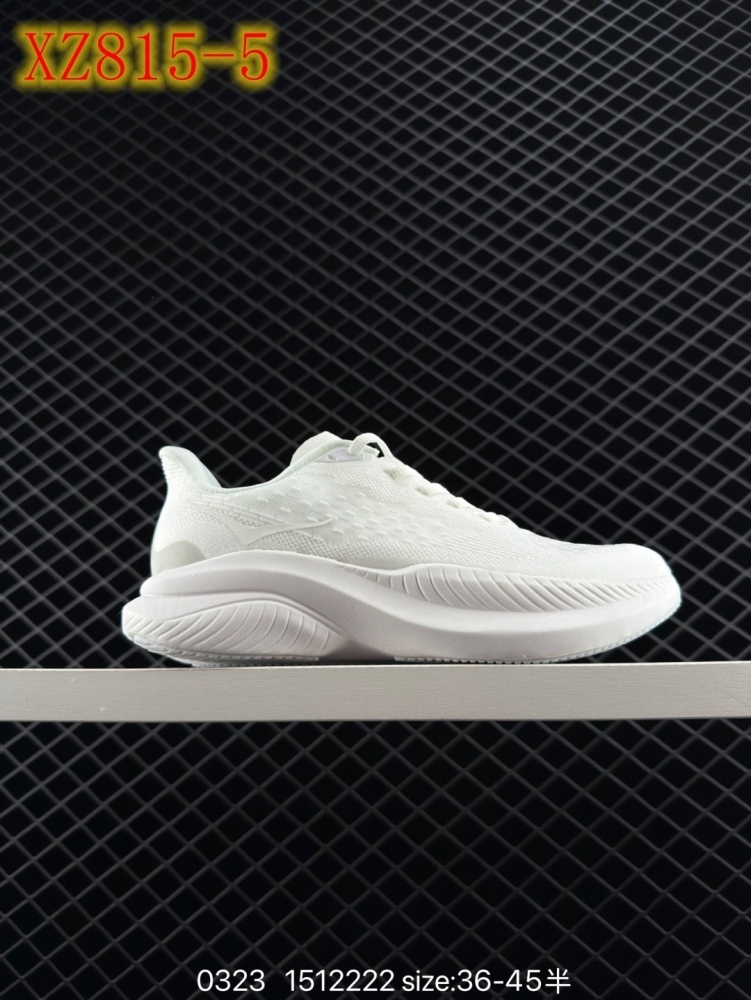 XZ815 HOKA M MACH 6