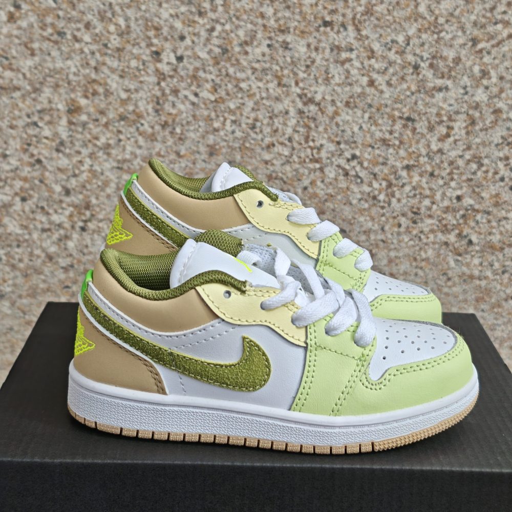 TX8 AJ1 Children’s Shoes