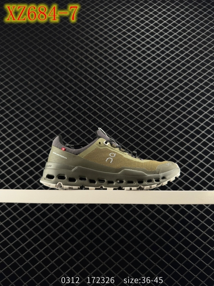 XZ684 on Cloudnova Flux