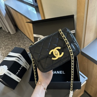 CHANEL square fat bag, one shoulder crossbody carrying chain bag