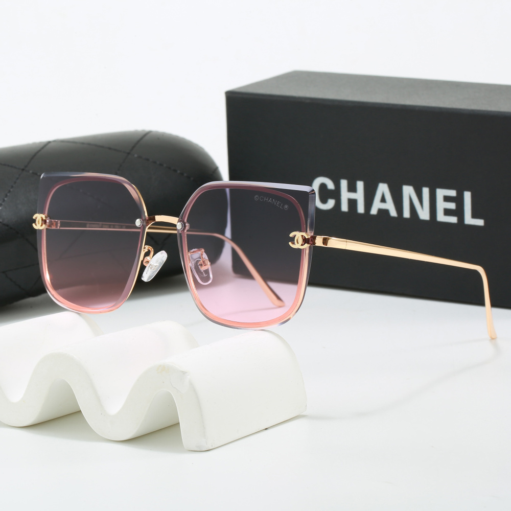 CHANEL glasses with case 17060