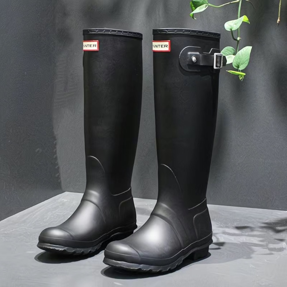 HUNTER Tall, Stylish, Non-Slip Rubber Rain Boots for Women - Outdoor Waterproof Rain Boots