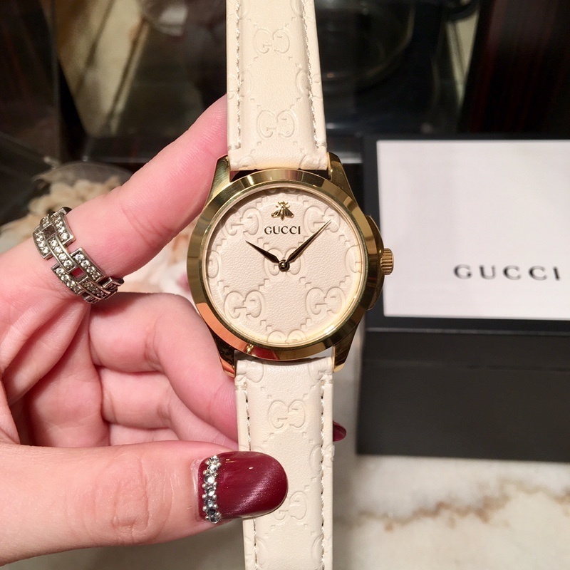 Gucci fashionable and high-quality watch with box