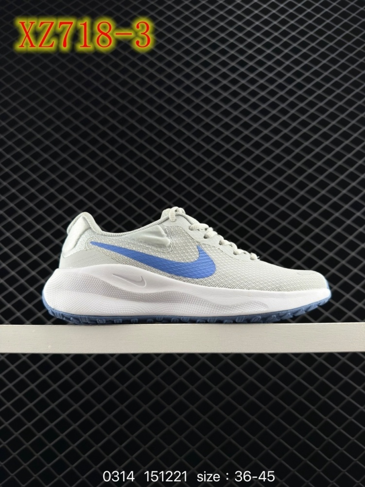 XZ718 Nike REVOLUTION7