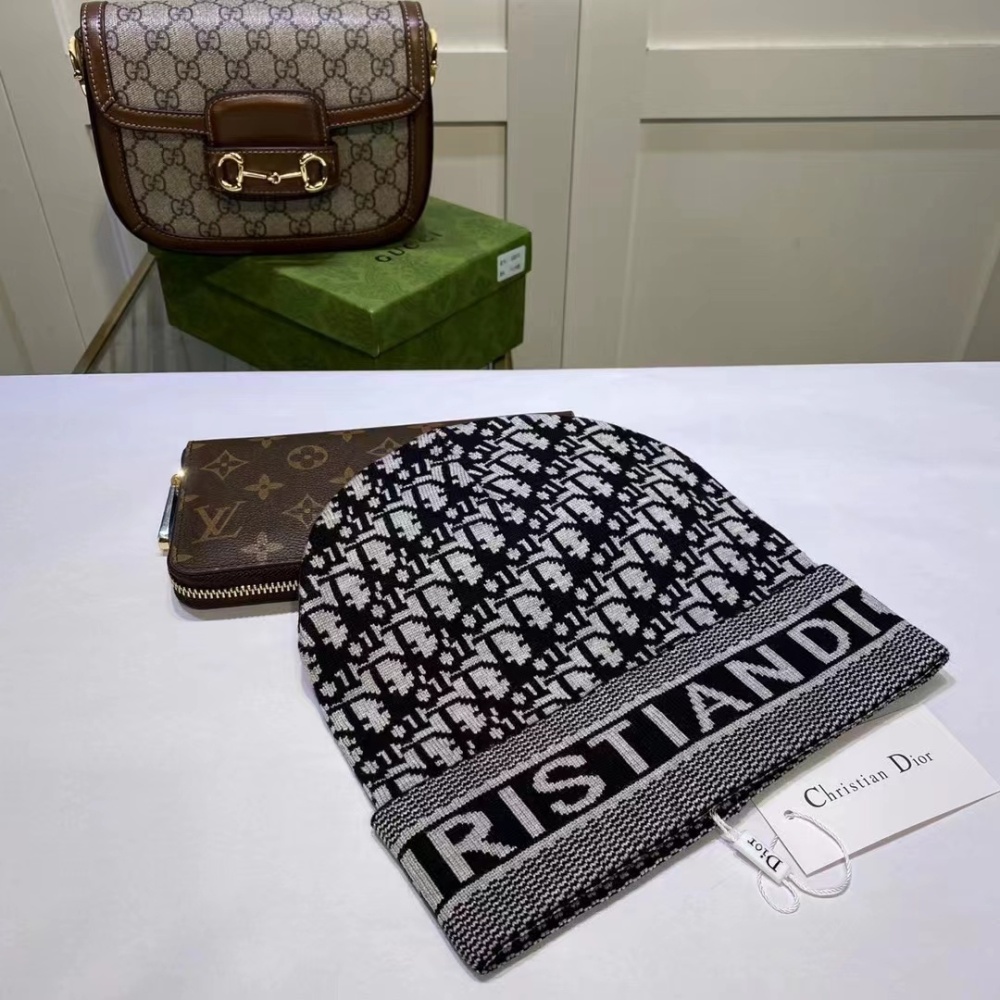 DIOR unisex warm casual knit hat