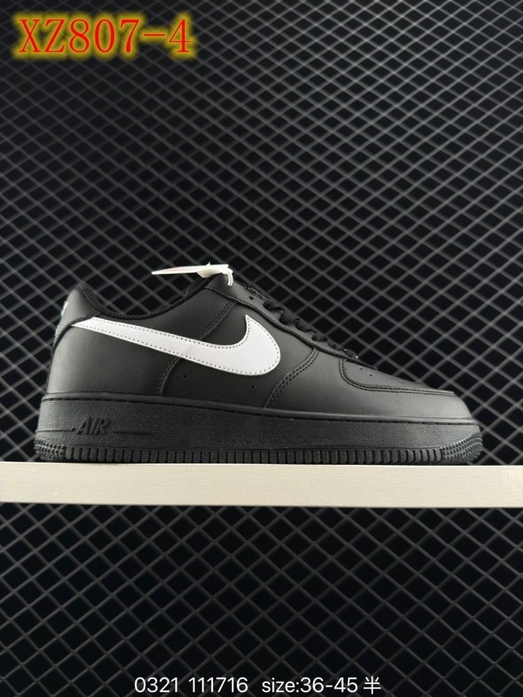 XZ807 Nike Air Force l' 07 Low\"White\/Light Grey"