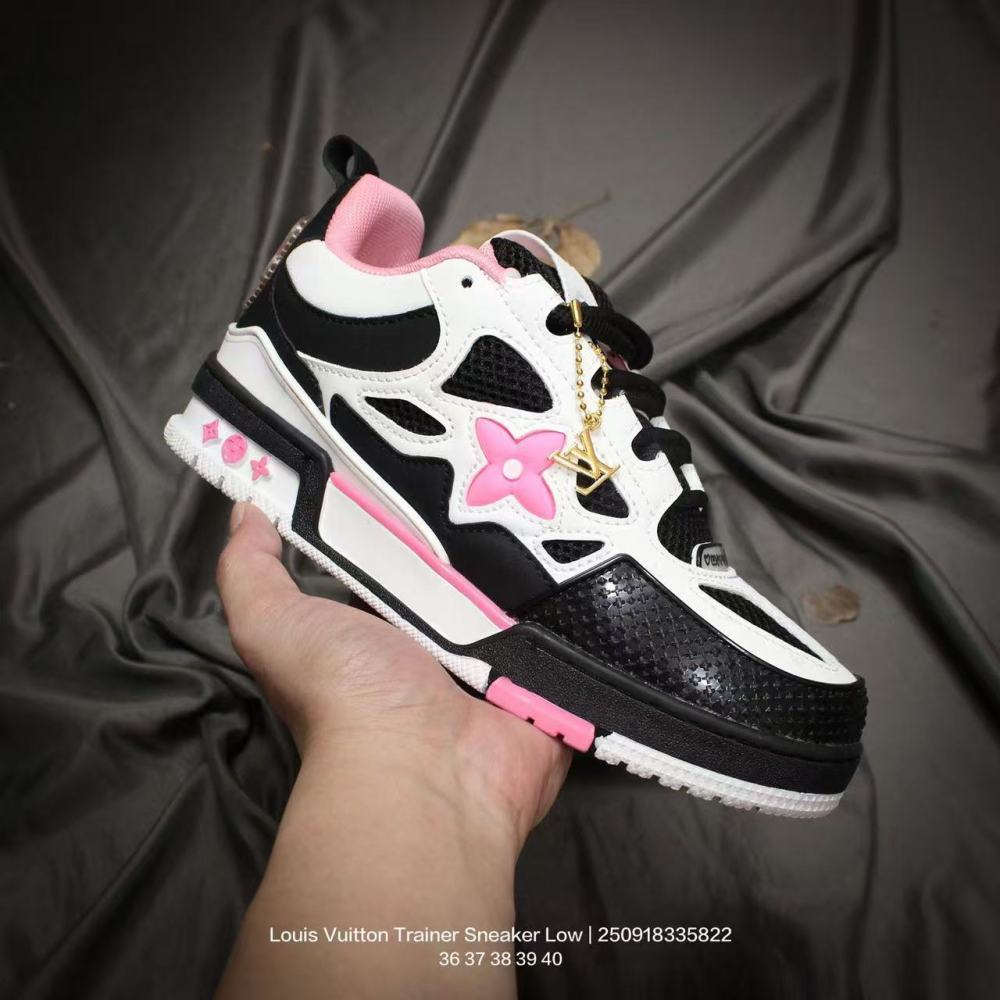 LV New and popular women's loafers\/skate shoes