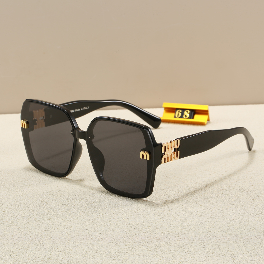 MIUMIU glasses with case 68