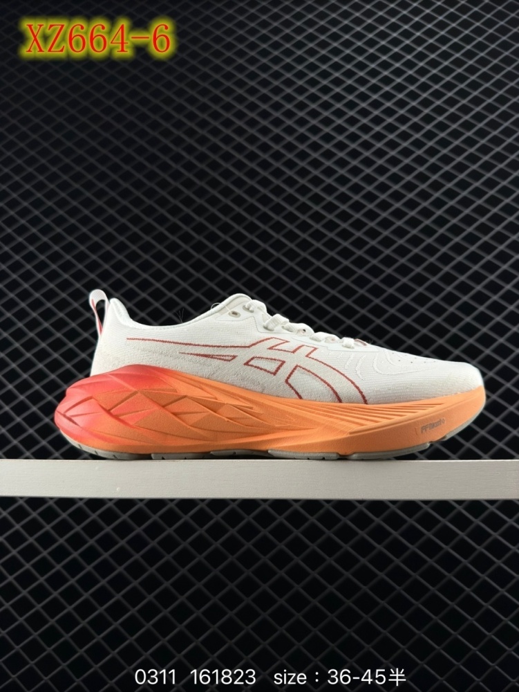 XZ664 Asics Novavlast 4