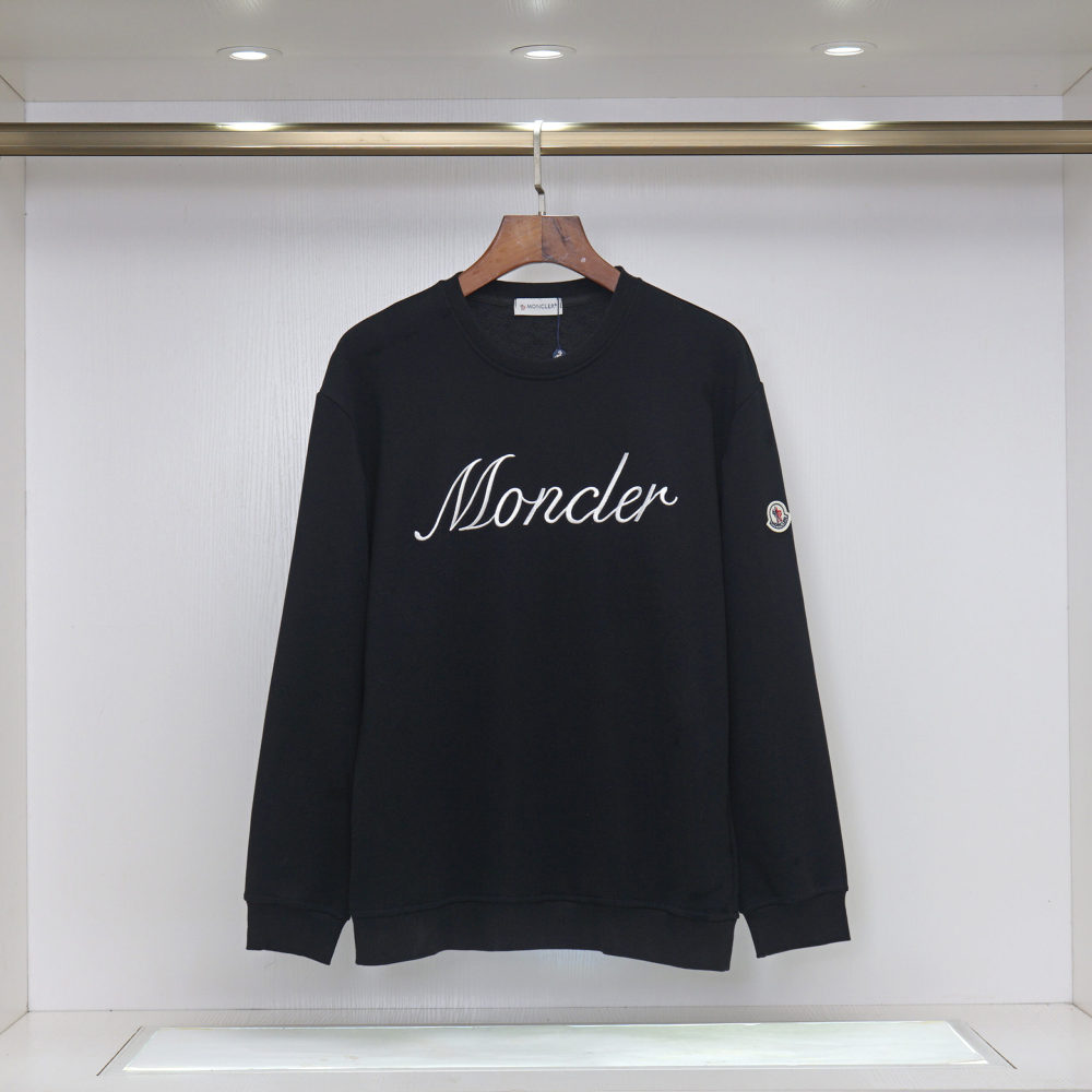 Same style as the one on the MONCLER official website: Crew neck sweatshirt