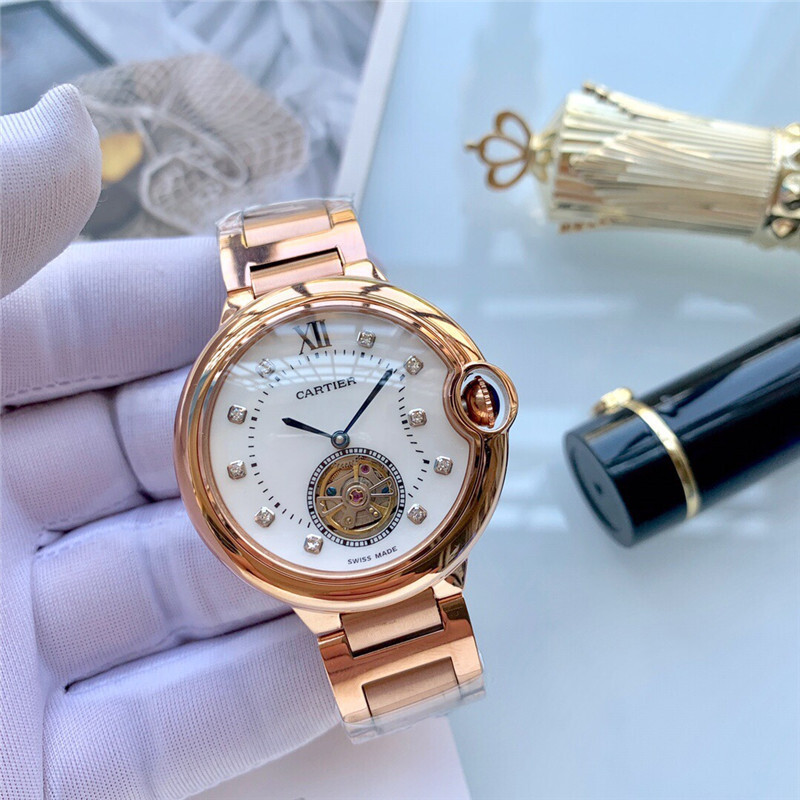 Cartier Men's high-quality watch with box