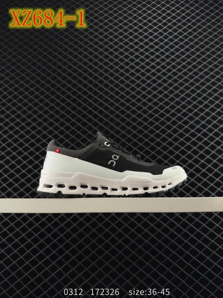 XZ684 on Cloudnova Flux