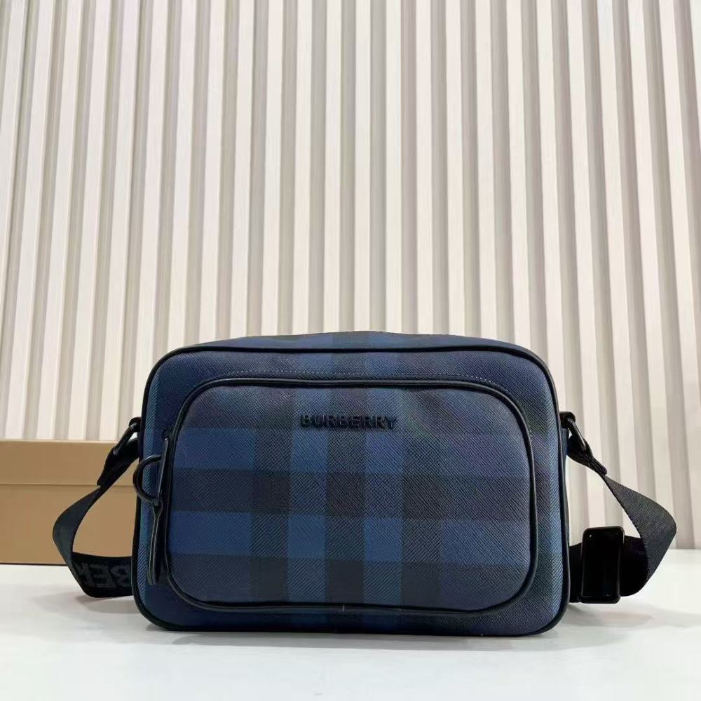 Burberry 3-color shoulder bag
