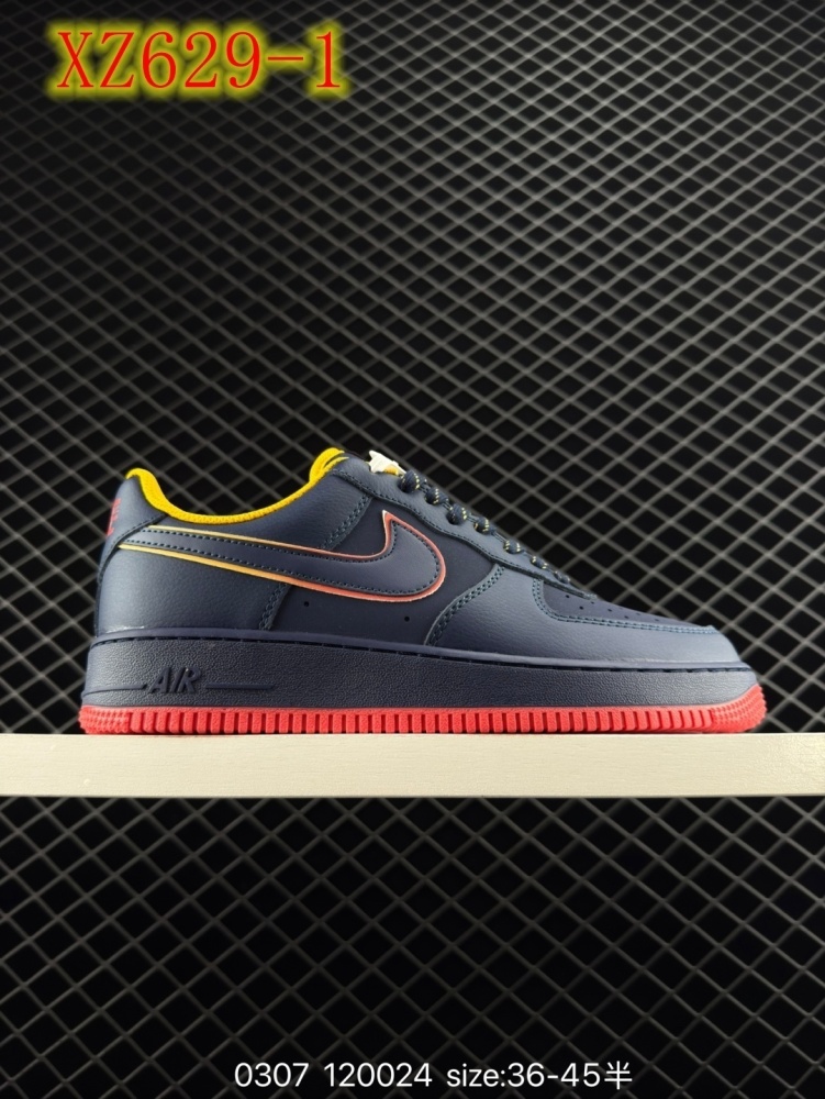 XZ629 NIKE AIRFORCE1 07