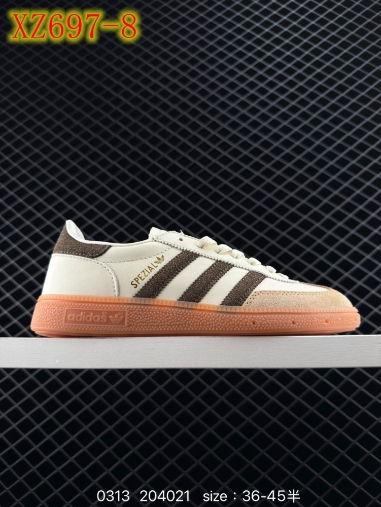 XZ679 Adidas Handball Spezial