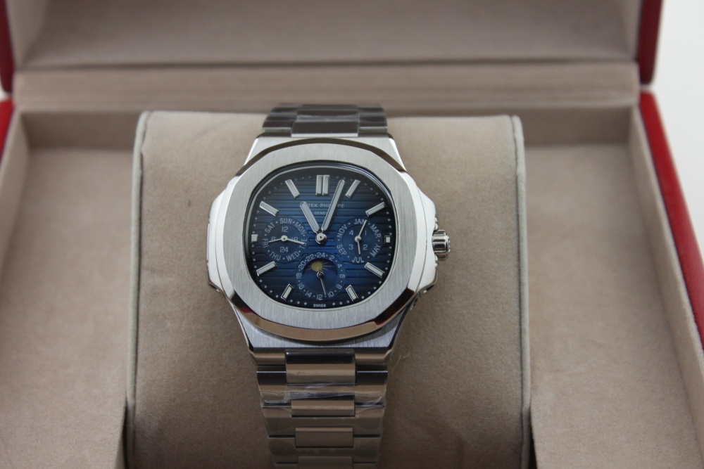 Patek Philippe high-quality mechanical watch strap box