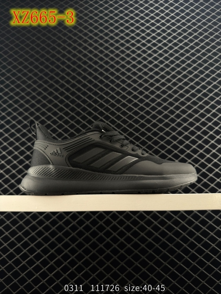 XZ665 Adidas DURAMOSL