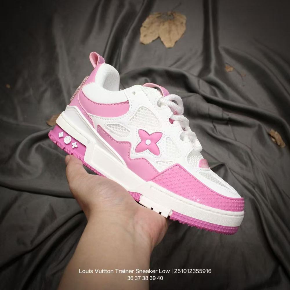 LV New and popular women's loafers\/skate shoes