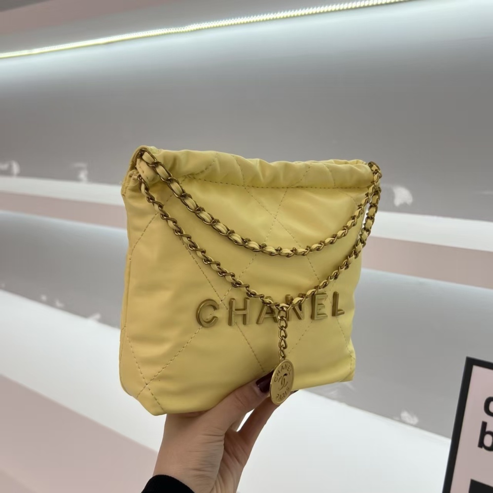 CHANEL Women's Small Handbag